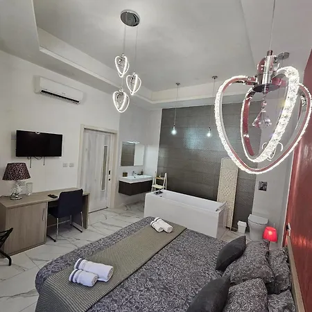 Bertinas Luxury Village *