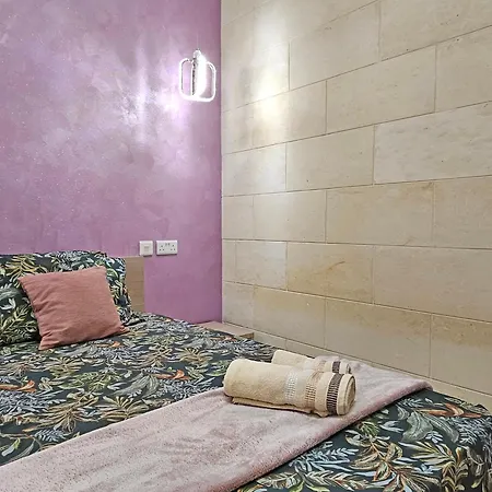 Bertinas Luxury Village דירה *